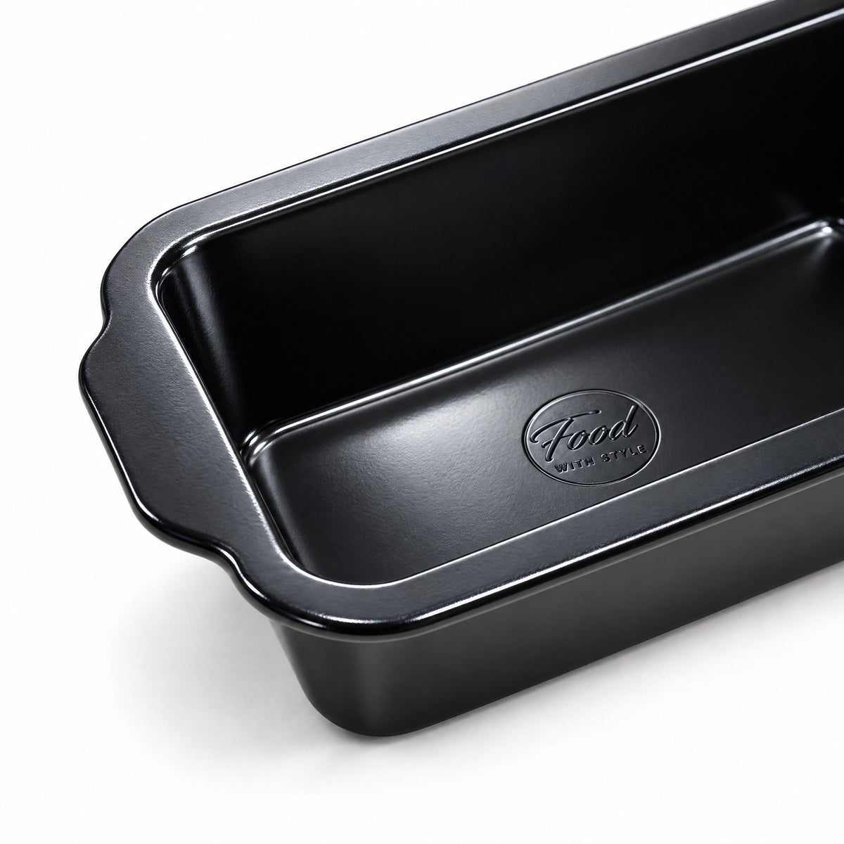 Loaf pan 30 cm handle close-up - Food with Style