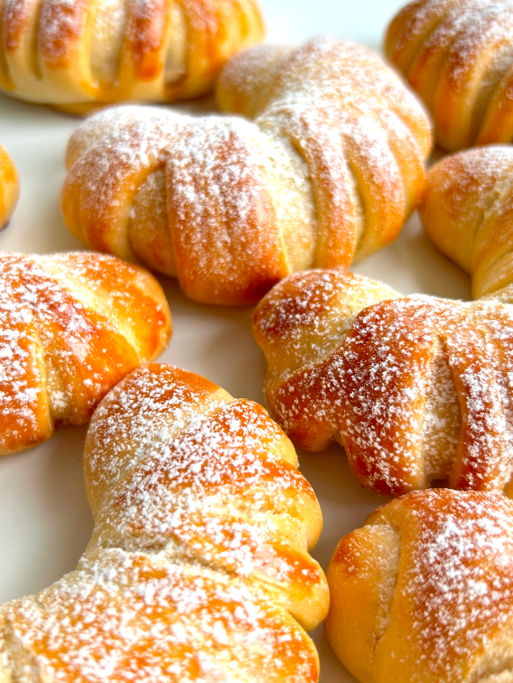 Pudding Crescents Recipe