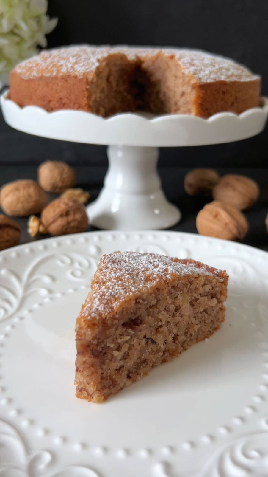 Gâteau aux Noix Recipe
