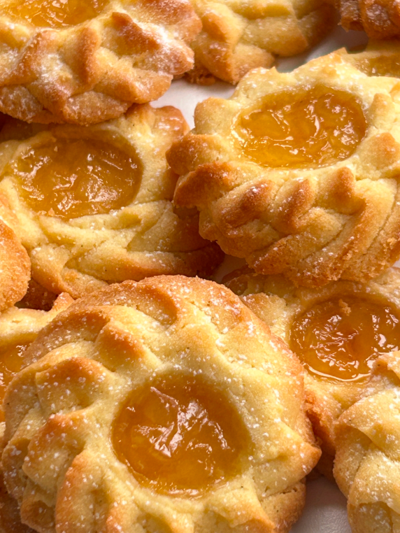Ginger Jam Cookies Recipe
