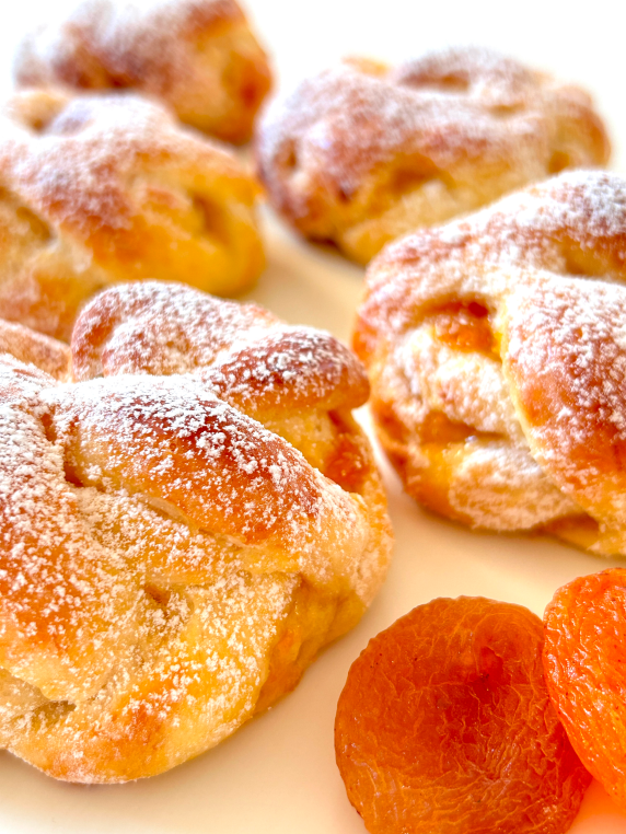 Apricot Jam Buns Recipe