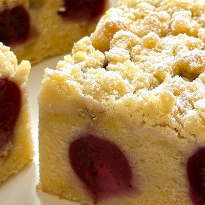 Torta crumble alle ciliegie