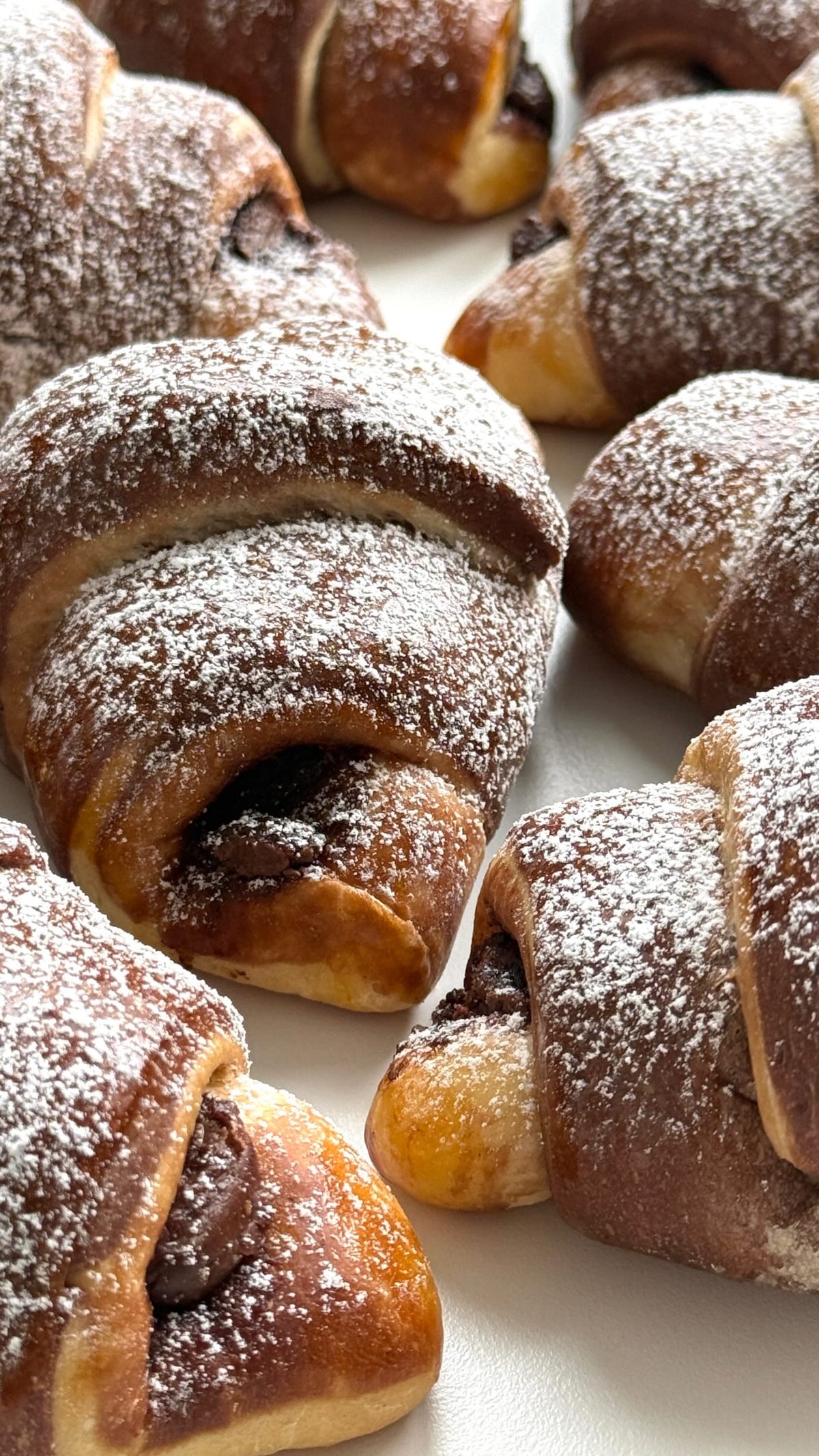 Delicious Swirl Horns von Food with Style, fertig angerichtet