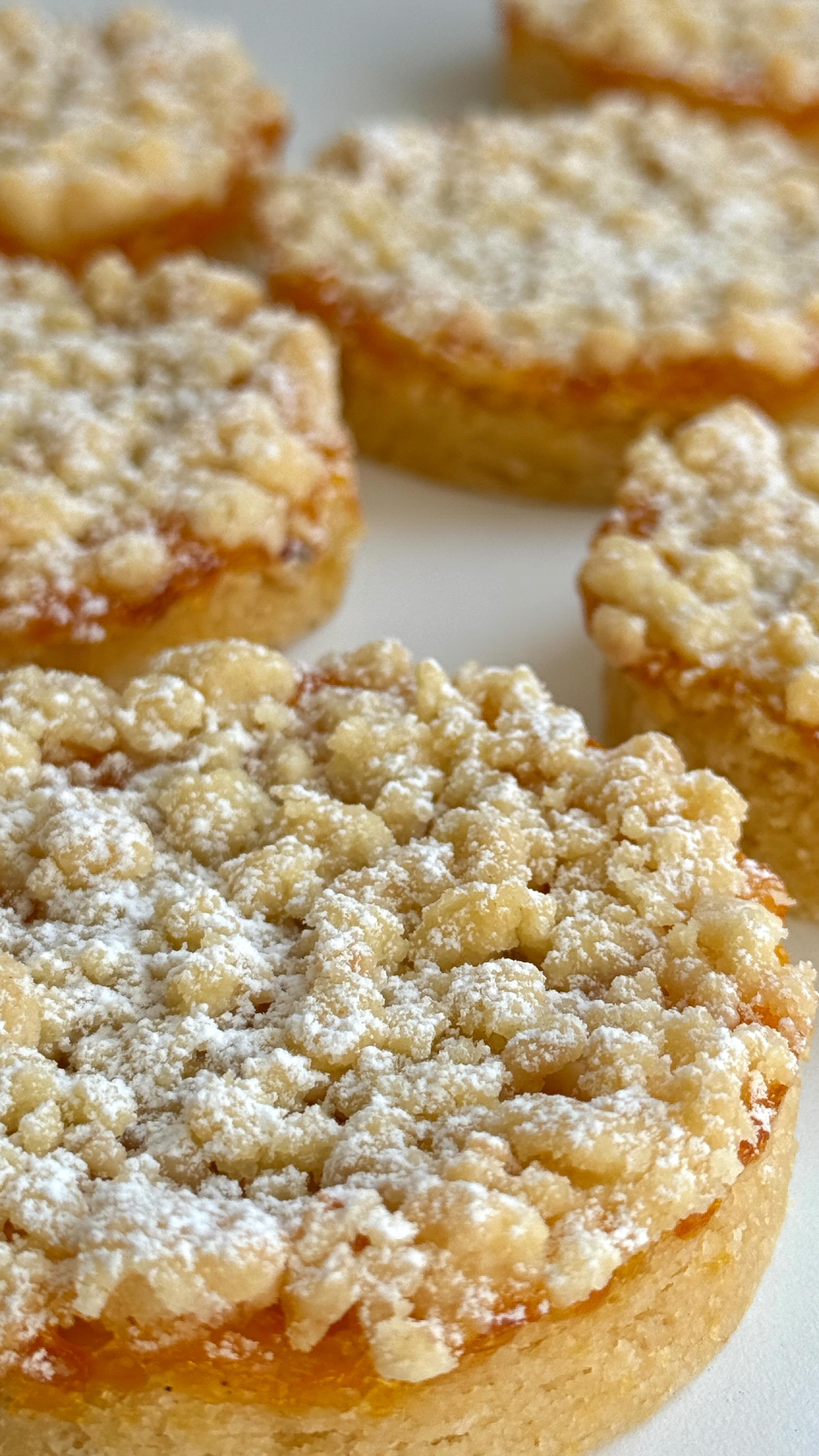 Mandarin Crumble von Food with Style, fertig angerichtet