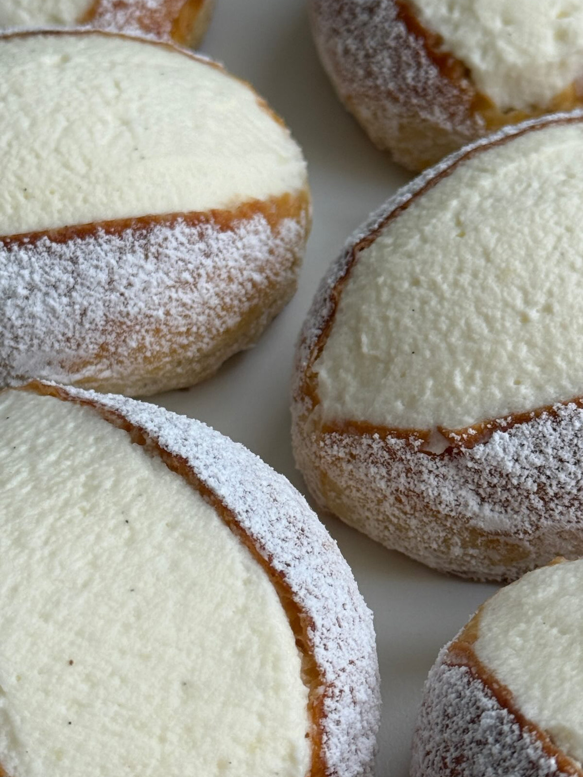 Maritozzi von Food with Style, fertig angerichtet