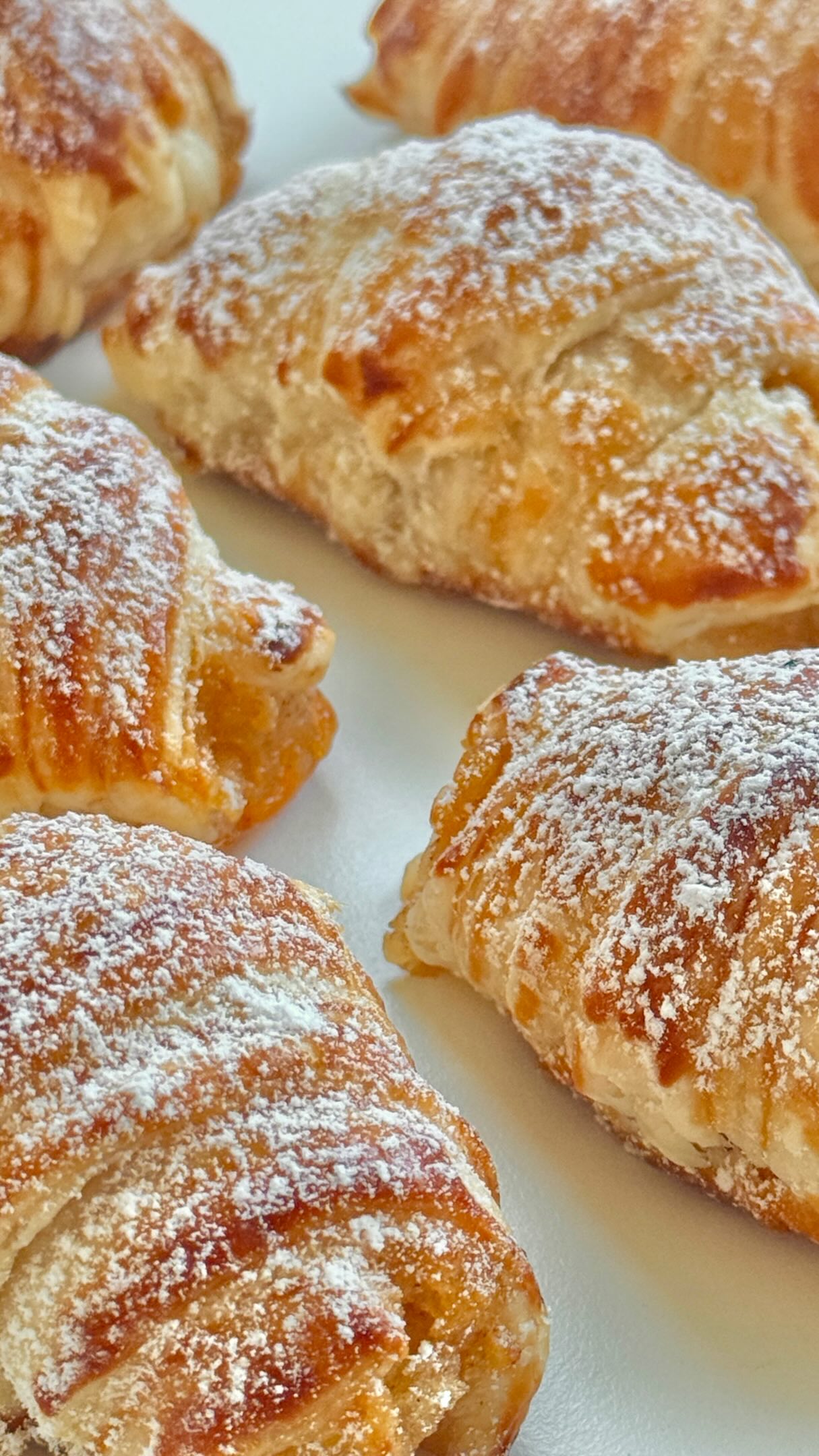 Mini Apple Croissant von Food with Style, fertig angerichtet