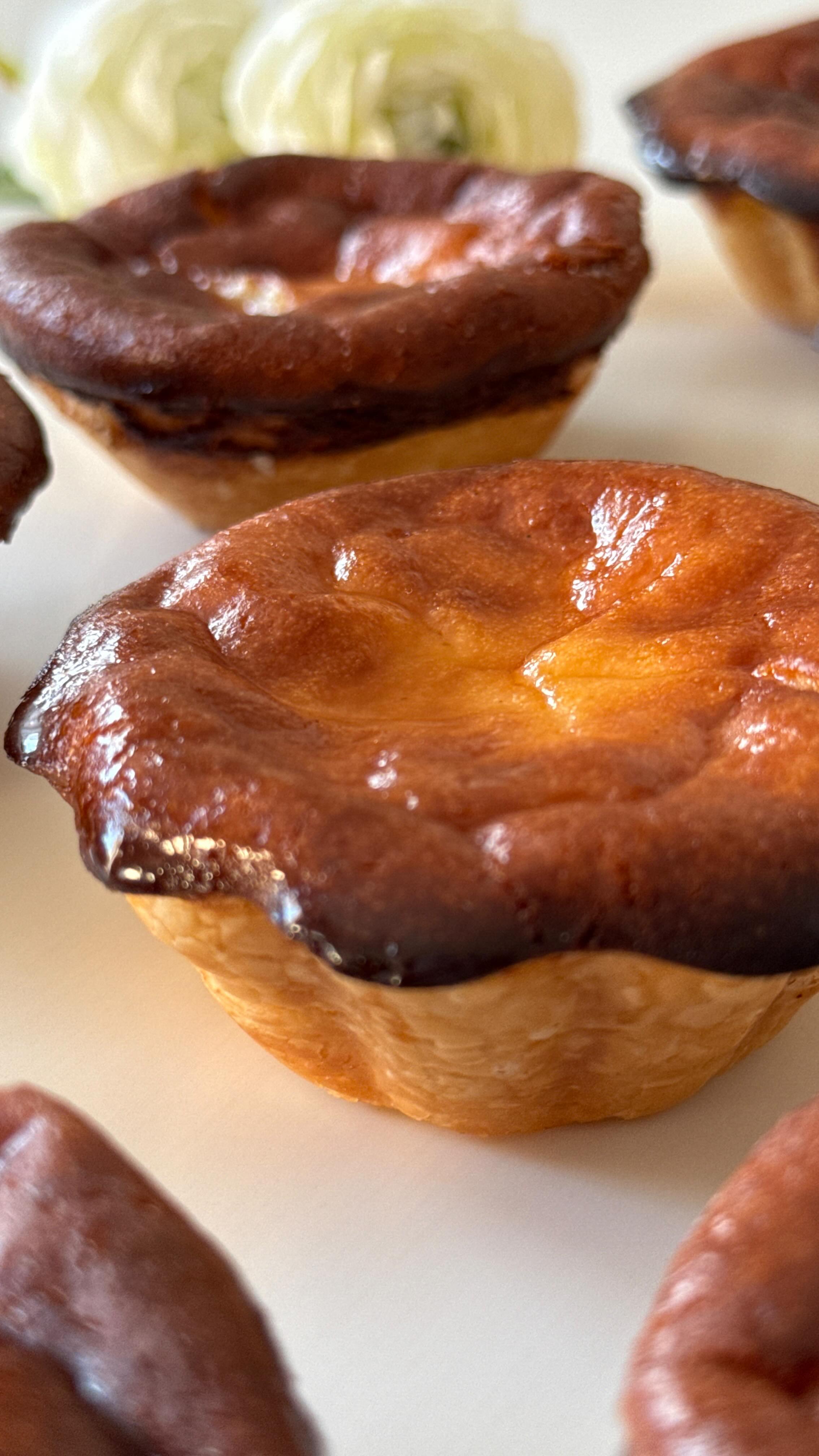 San Sebastian Tartlets von Food with Style, fertig angerichtet