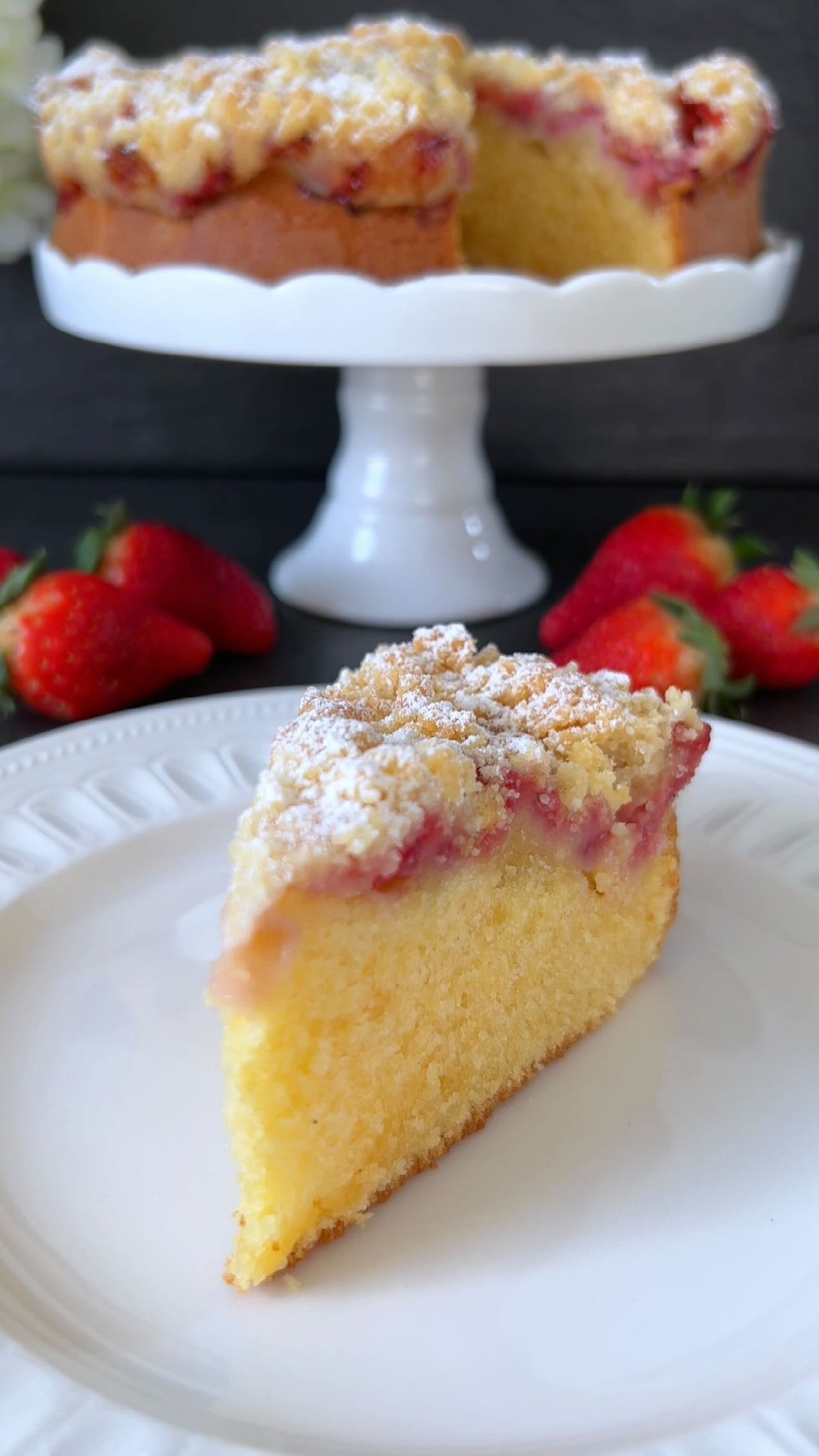 Strawberry Crumble Cake Recipe