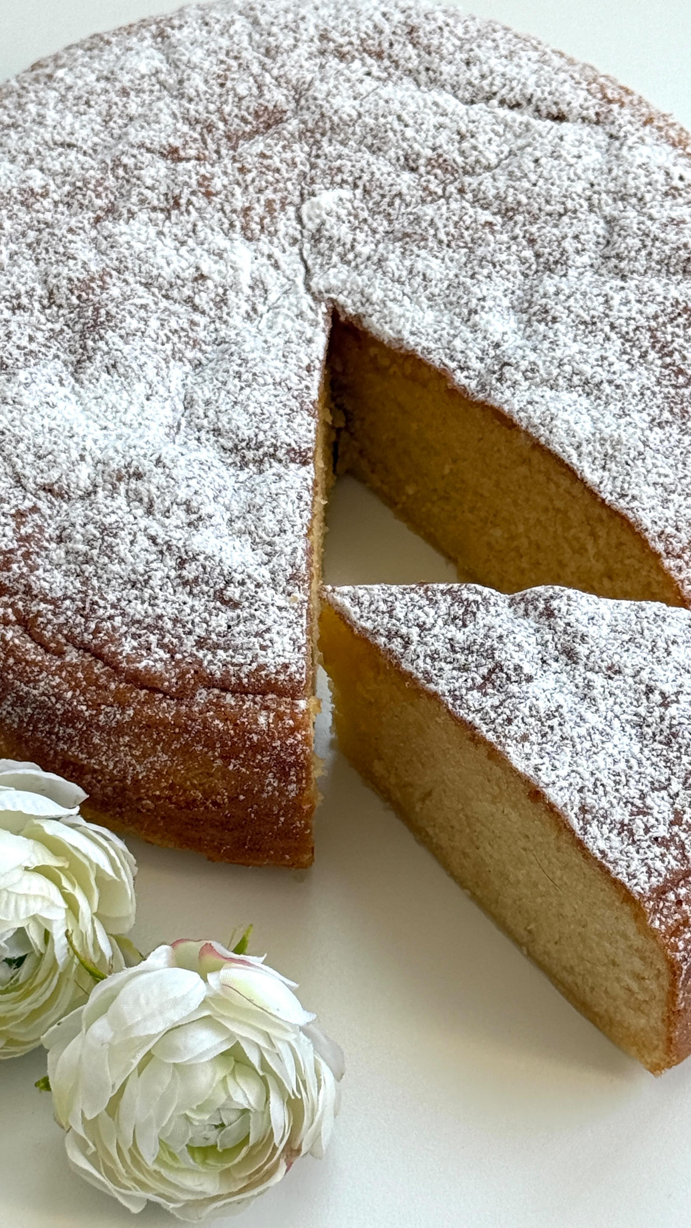 Torta al latte caldo von Food with Style, fertig angerichtet