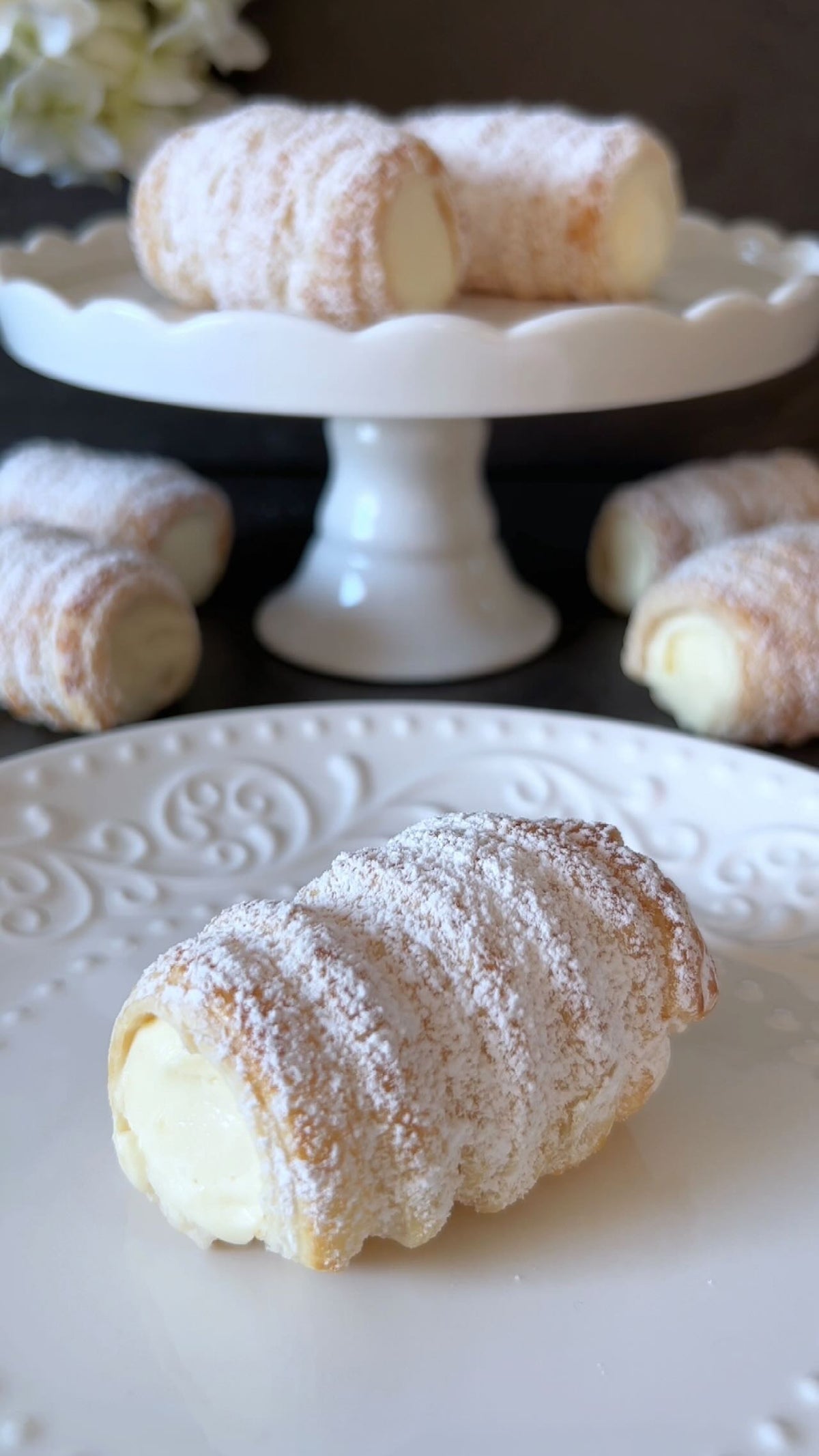 Vanilla Cream Rolls Recipe