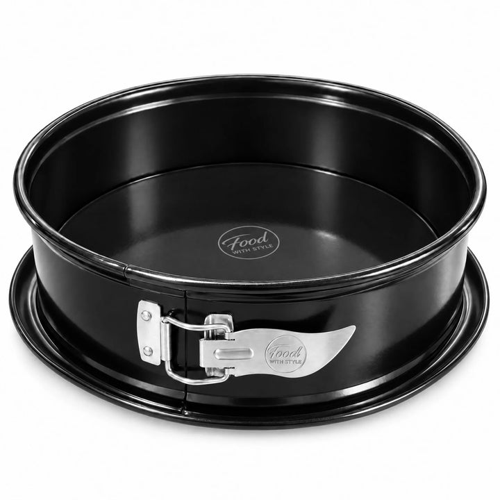 Food with Style springform pan 26 cm in black with stainless steel clasp
